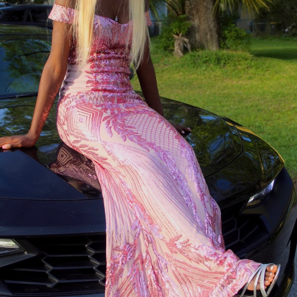 Close Up Ready Sequin Maxi Dress - Mauve